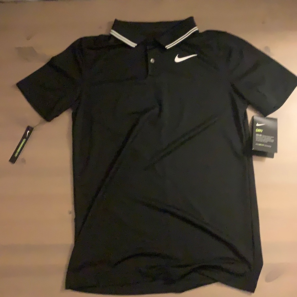 Black Nike dry fit button down